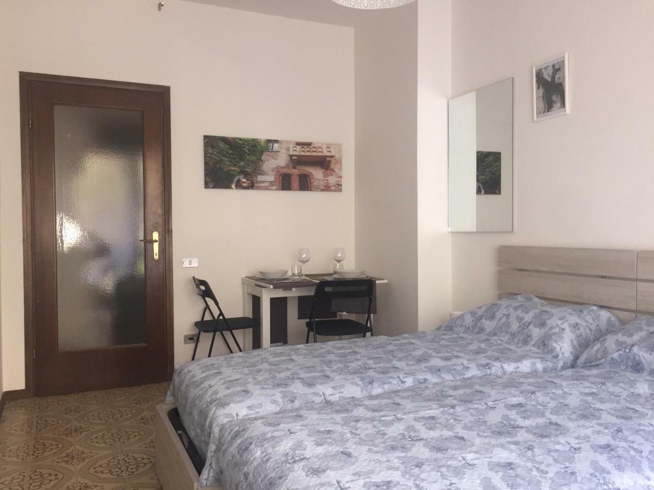Room Verona Holidays Exterior photo